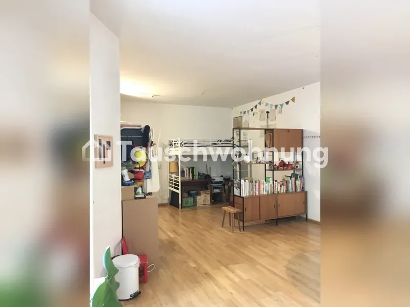 Tauschwohnung: Eine ruhige Einzimmerwohnung in Helmholtz Kiez — photo 1
